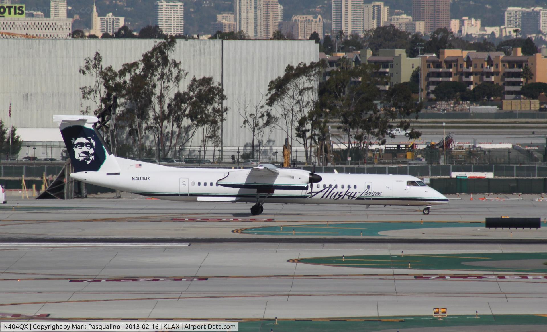 N404QX, 2001 Bombardier DHC-8-402 Dash 8 C/N 4046, DHC-8-400