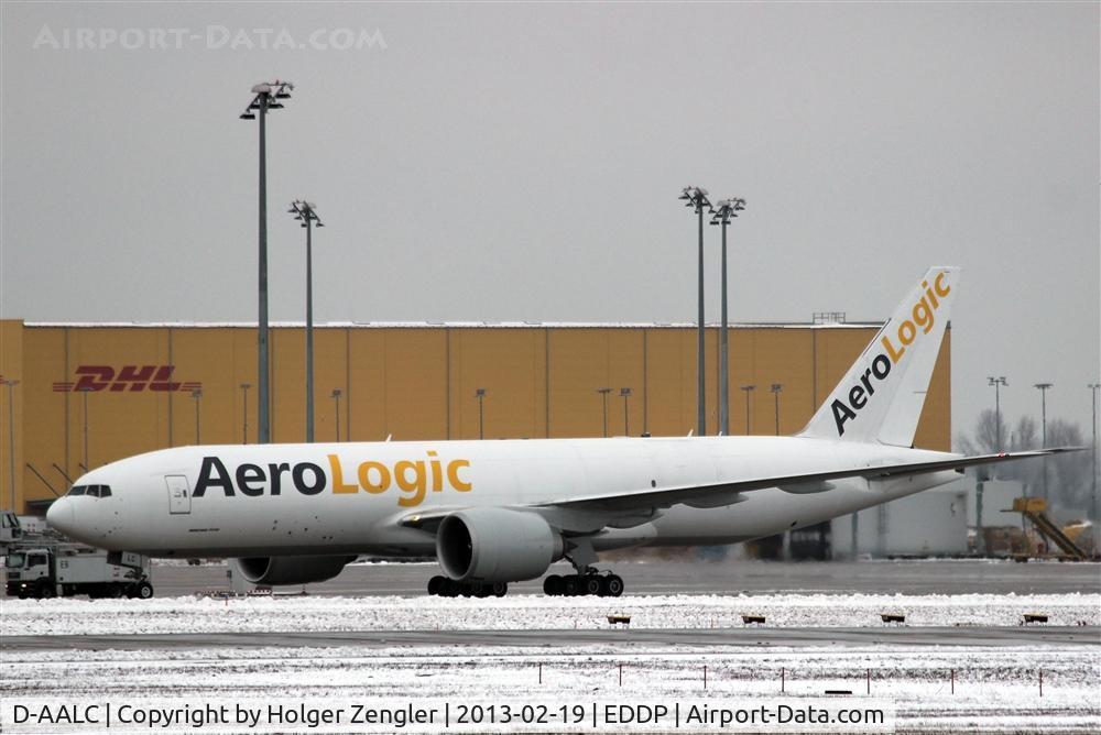 D-AALC, 2009 Boeing 777-FZN C/N 36003, Passing by at DHL warehouse.....