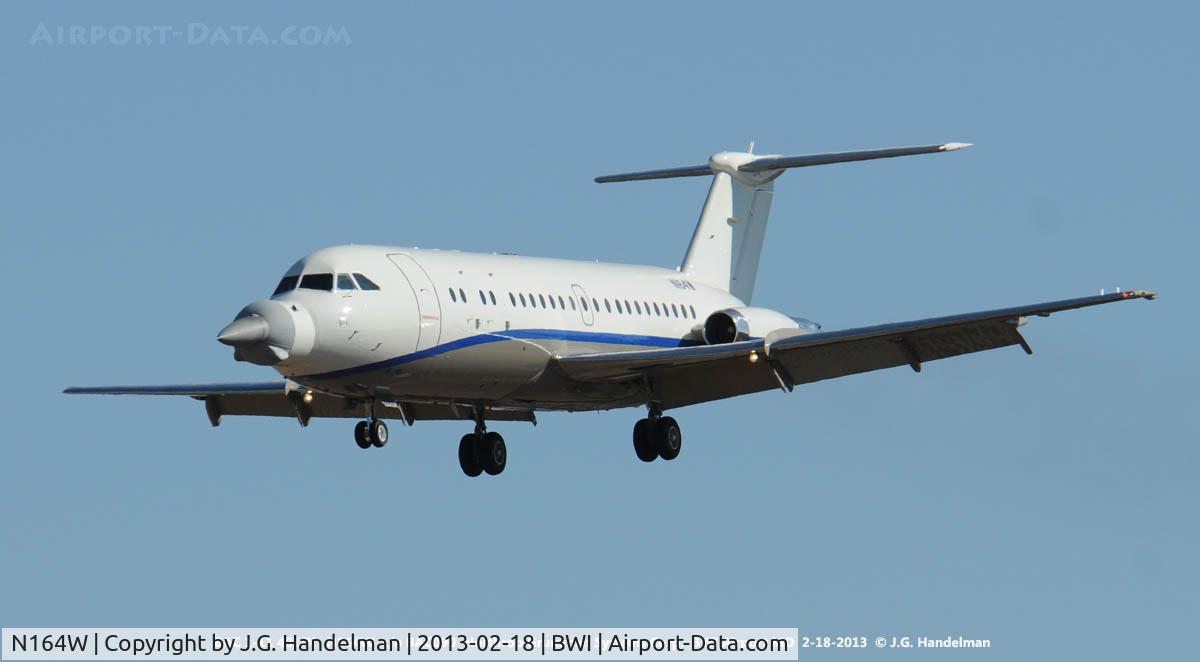 N164W, 1966 BAC 111-401AK One-Eleven C/N BAC.090, nose angle view on final to 33L