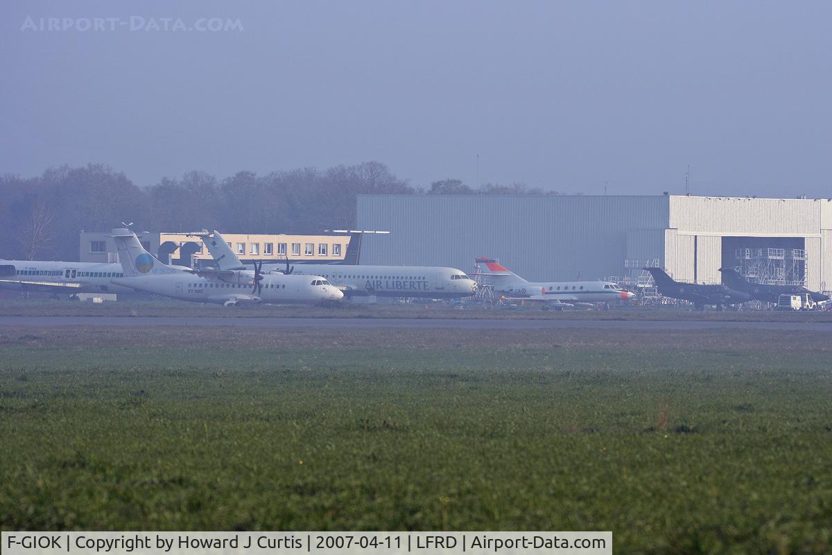 F-GIOK, 1993 Fokker 100 (F-28-0100) C/N 11455, Air Liberte (middle). Air Deccan ATR to the left, Falcon 20 and two Xingus (French AF) to the right. Behind is another Fokker 100 and a Togo AF Buffalo.