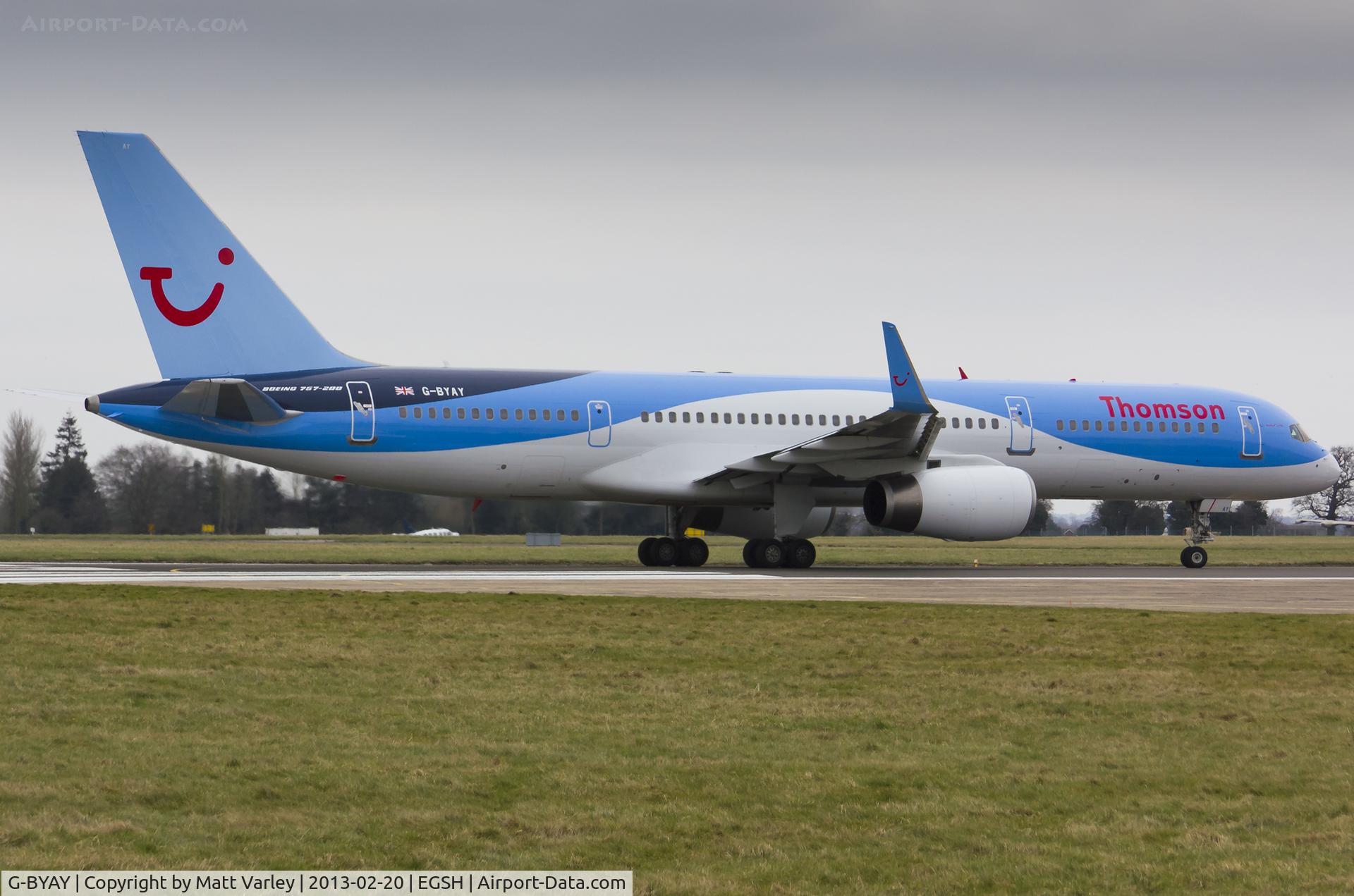 G-BYAY, 1999 Boeing 757-204 C/N 28836, Departing to LBA after spray.