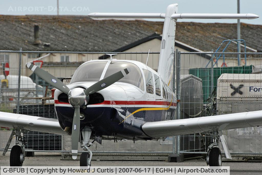 G-BFUB, 1978 Piper PA-32RT-300 Lance II C/N 32R-7885052, Privately owned.