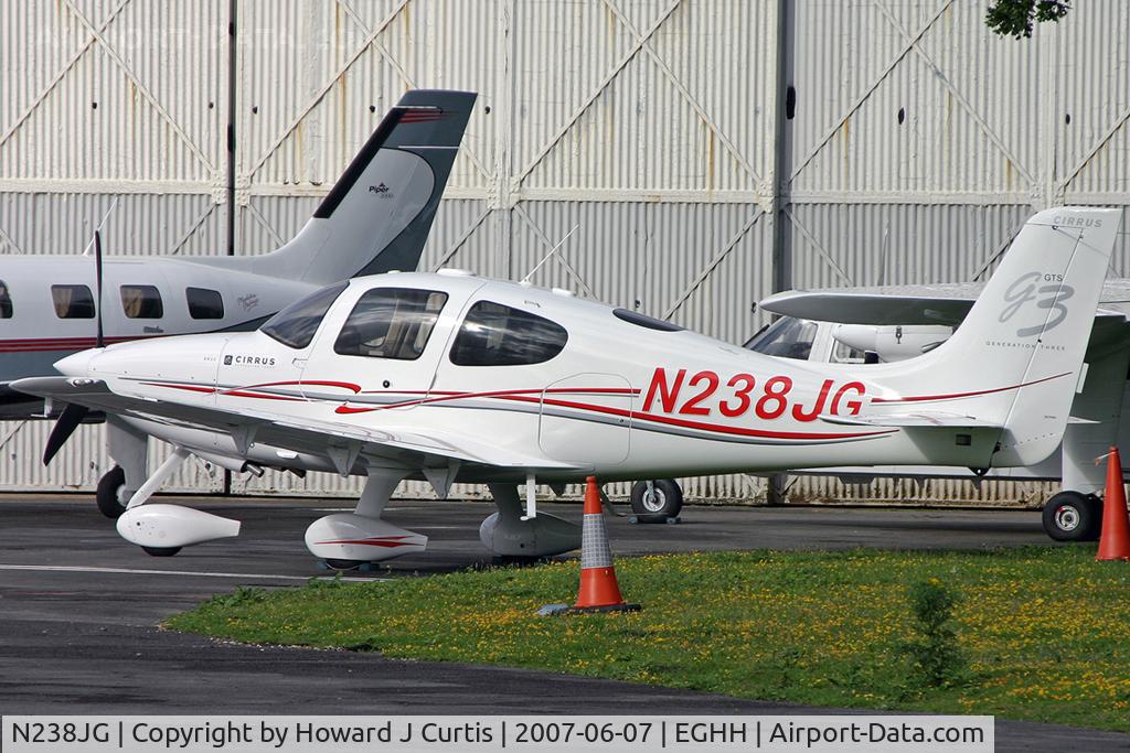 N238JG, 2007 Cirrus SR22 G3 GTS C/N 2476, Privately owned.