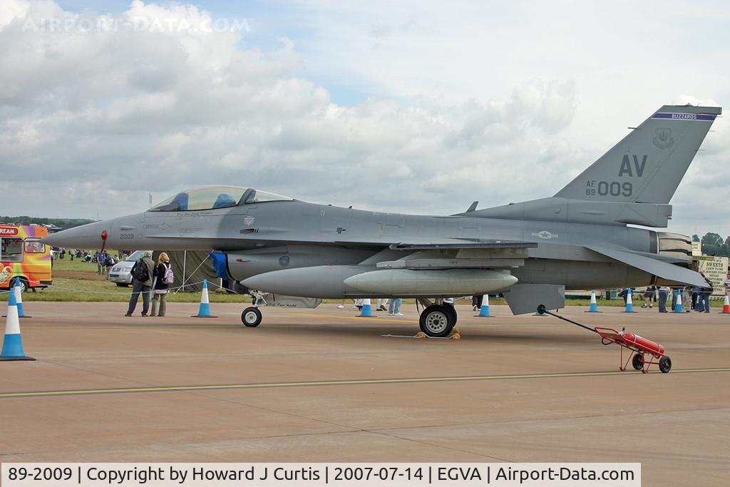 89-2009, 1989 General Dynamics F-16CG Night Falcon C/N 1C-162, RIAT 2007. 510th FS, 31st FW.