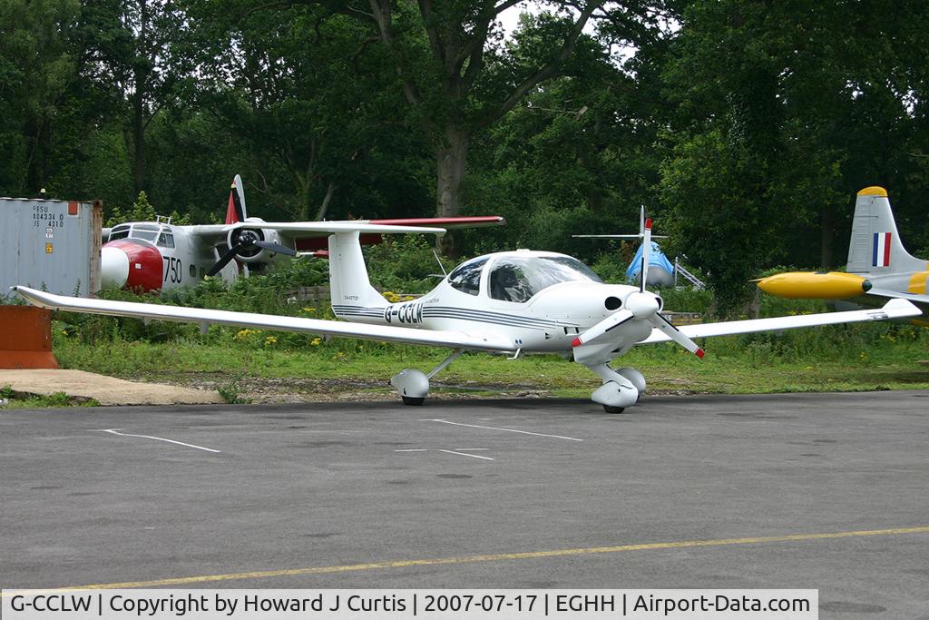 G-CCLW, 2003 Diamond DA-40D Diamond Star C/N D4.068, Privately owned.