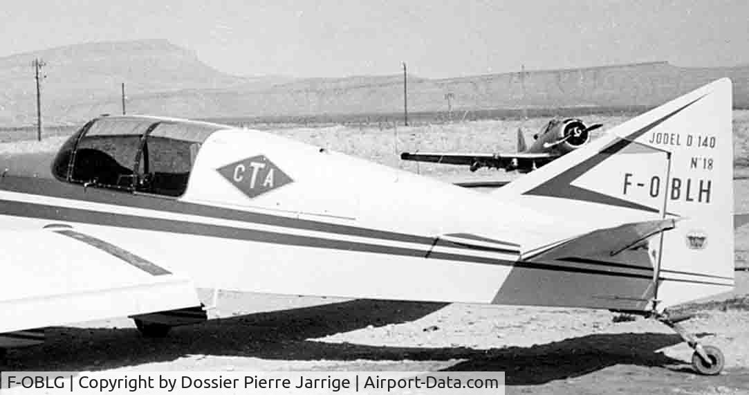 F-OBLG, SAN D-140 Mousquetaire C/N 17, Le petit frère du F-OBLG
En exploitation en Algérie.
Propriété de la C.T.A. (Compagnie de Transports en Algérie)