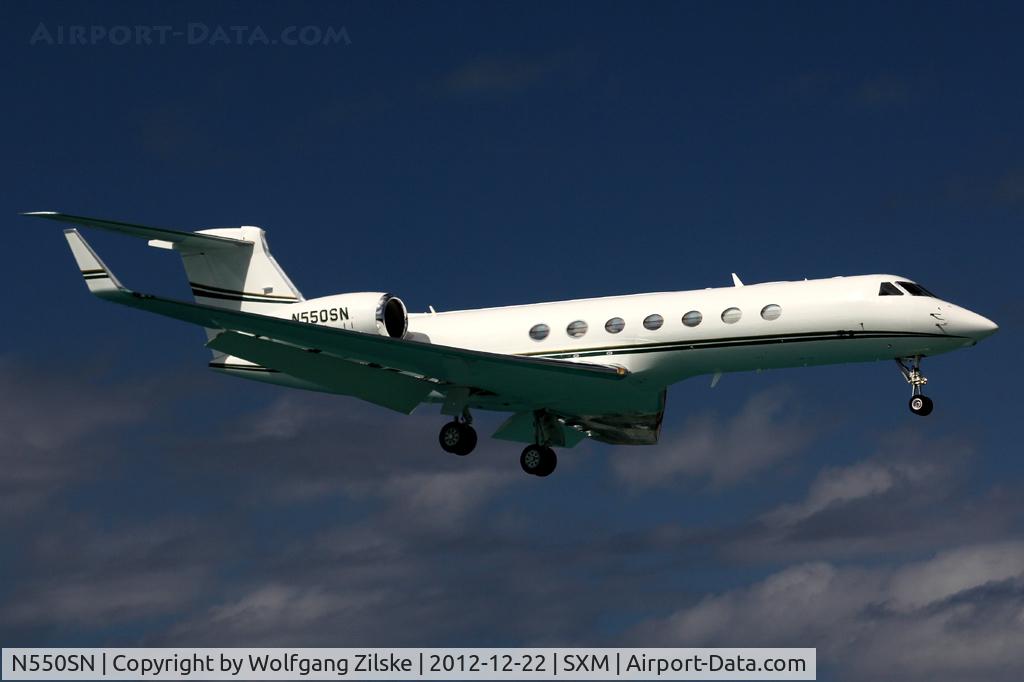 N550SN, 2008 Gulfstream Aerospace GV-SP (G550) C/N 5195, visitor