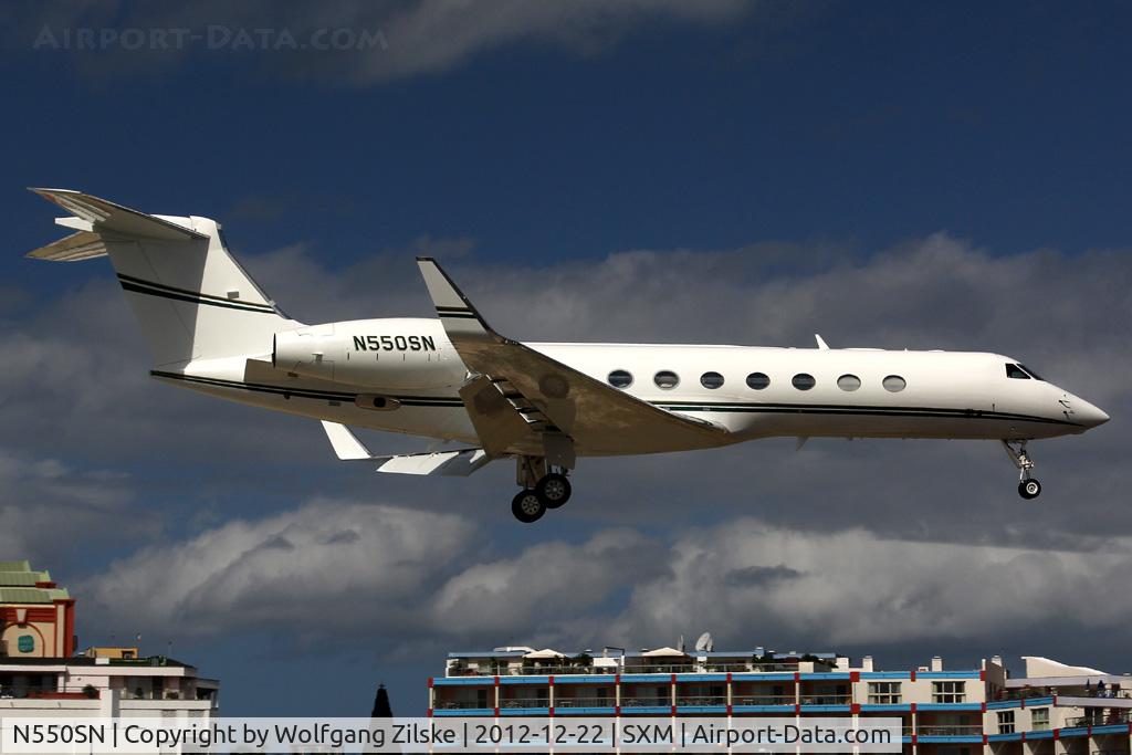 N550SN, 2008 Gulfstream Aerospace GV-SP (G550) C/N 5195, visitor