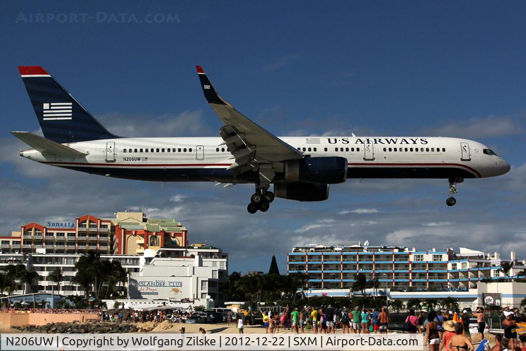N206UW, 1995 Boeing 757-2B7 C/N 27808, visitor