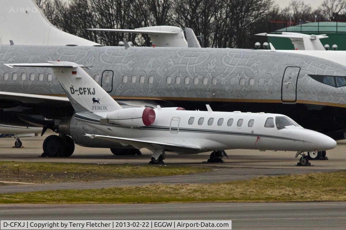 D-CFXJ, 2006 Cessna 525B CitationJet CJ3 C/N 525B-0086, Cessna Citation 525B, correct c/n C525B-0086 at Luton