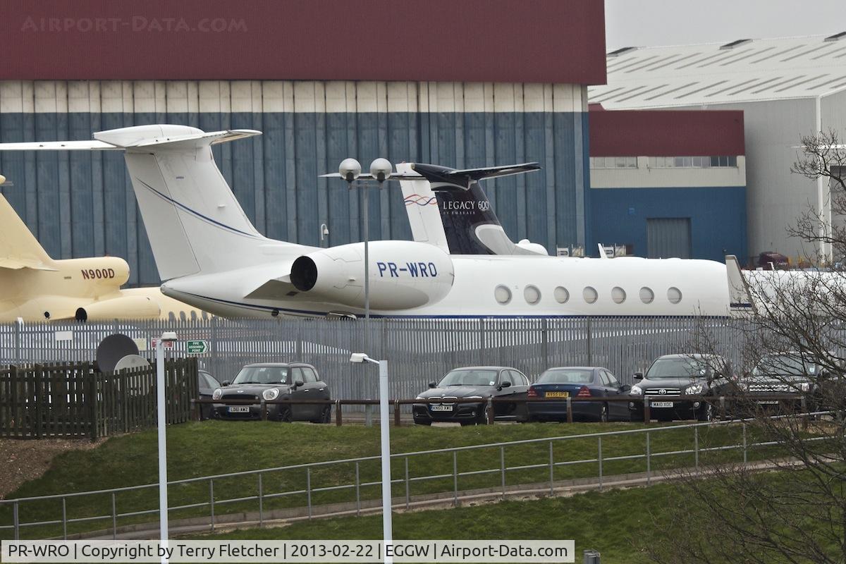 PR-WRO, 2009 Gulfstream Aerospace GV-SP (G550) C/N 5236, Gulfstream Aerospace G-V-SP Gulfstream G550, c/n: 5236
 at Luton