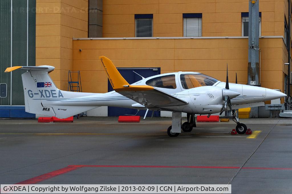 G-XDEA, 2006 Diamond DA-42 Twin Star C/N 42.AC012, visitor
