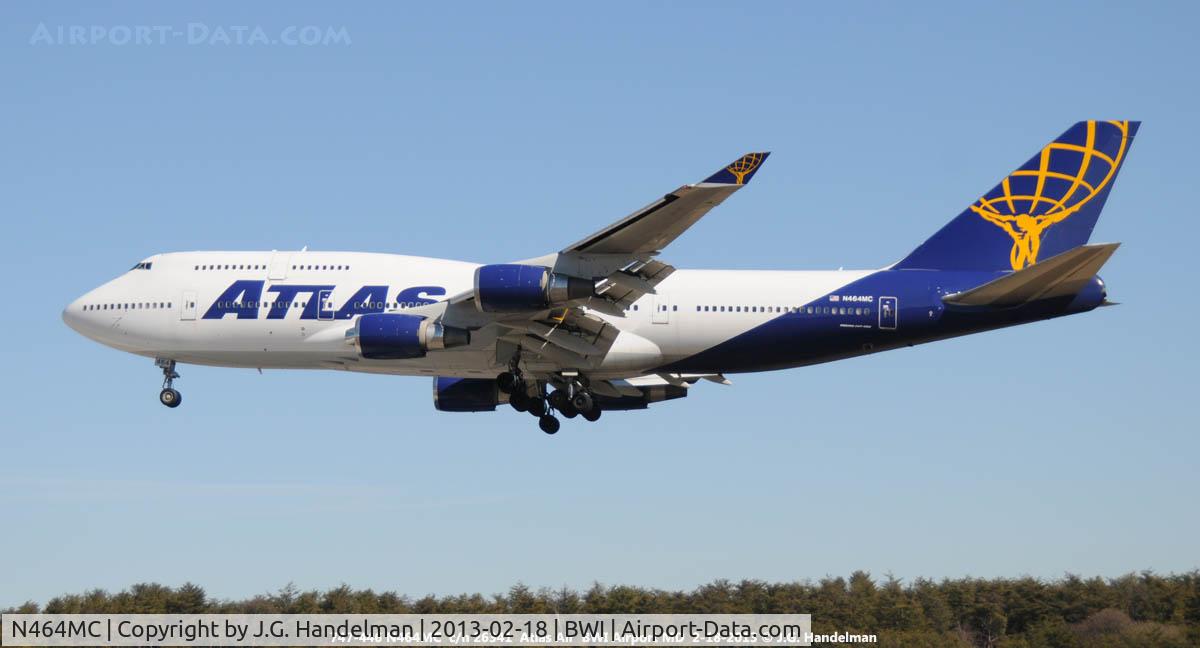 N464MC, 1992 Boeing 747-446 C/N 26341, on final to 33L