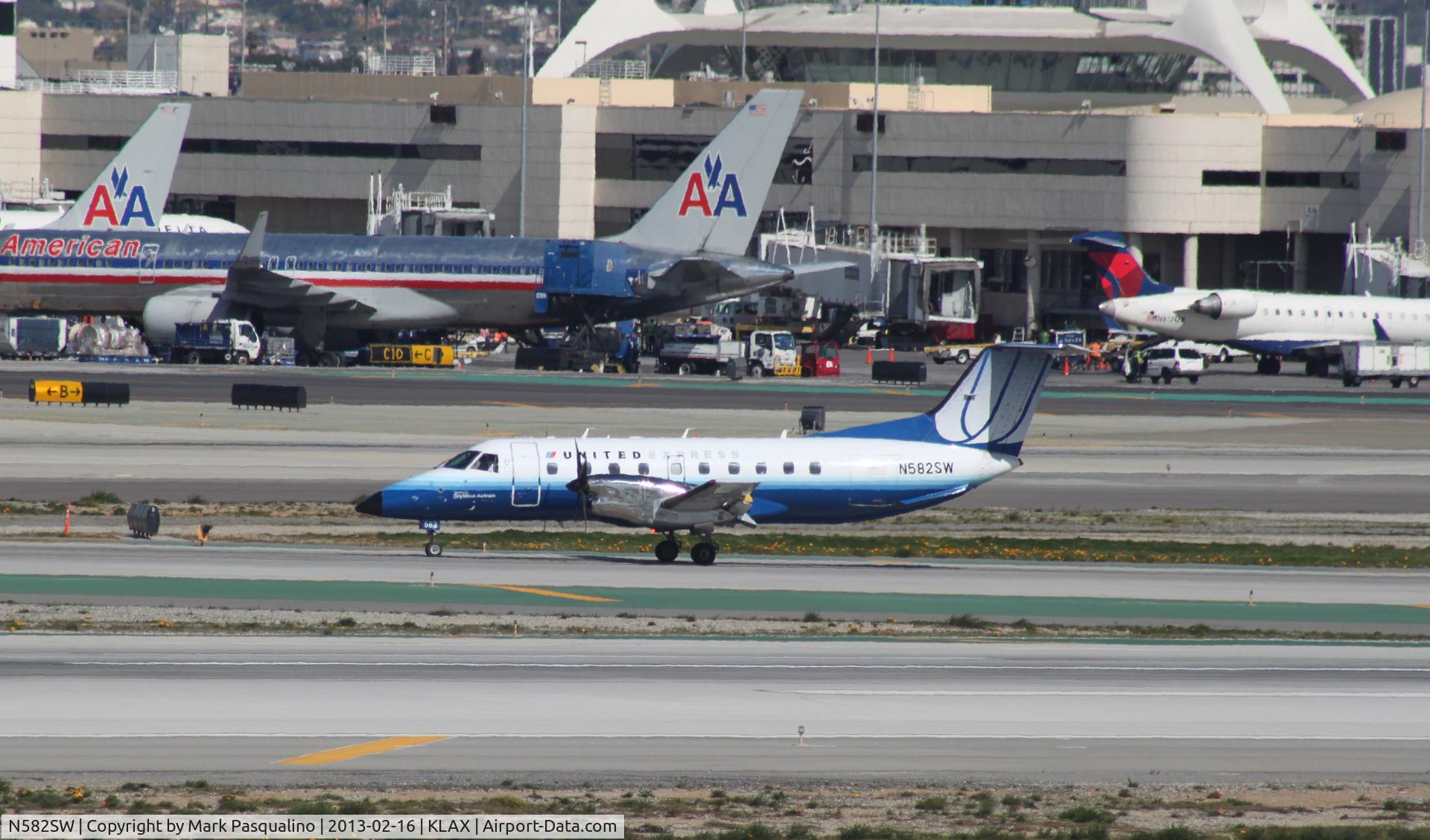 N582SW, 1999 Embraer EMB-120ER Brasilia C/N 120350, EMB-120ER