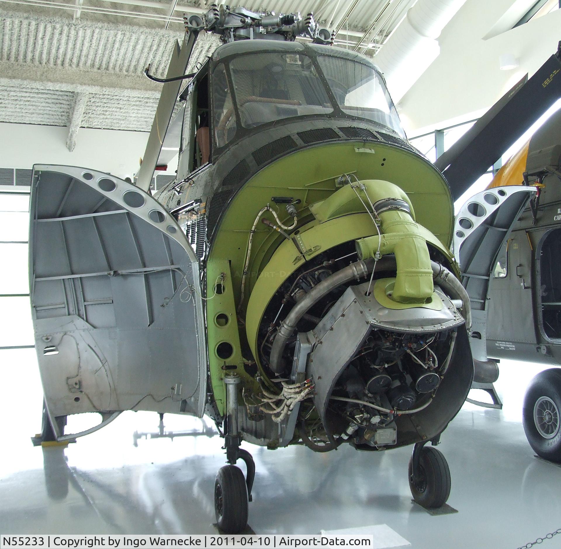 N55233, 1952 Sikorsky UH-19B Chickasaw Chickasaw C/N 52-7602, Sikorsky UH-19B Chickasaw at the Evergreen Aviation & Space Museum, McMinnville OR