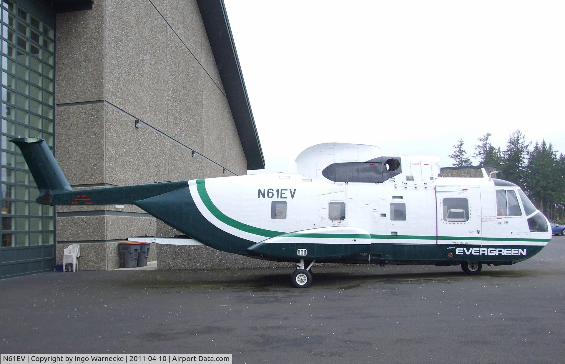 N61EV, Sikorsky S-61R (CH-3E) C/N 61-566, Sikorsky S-61R (CH-3E) at the Evergreen Aviation & Space Museum, McMinnville OR