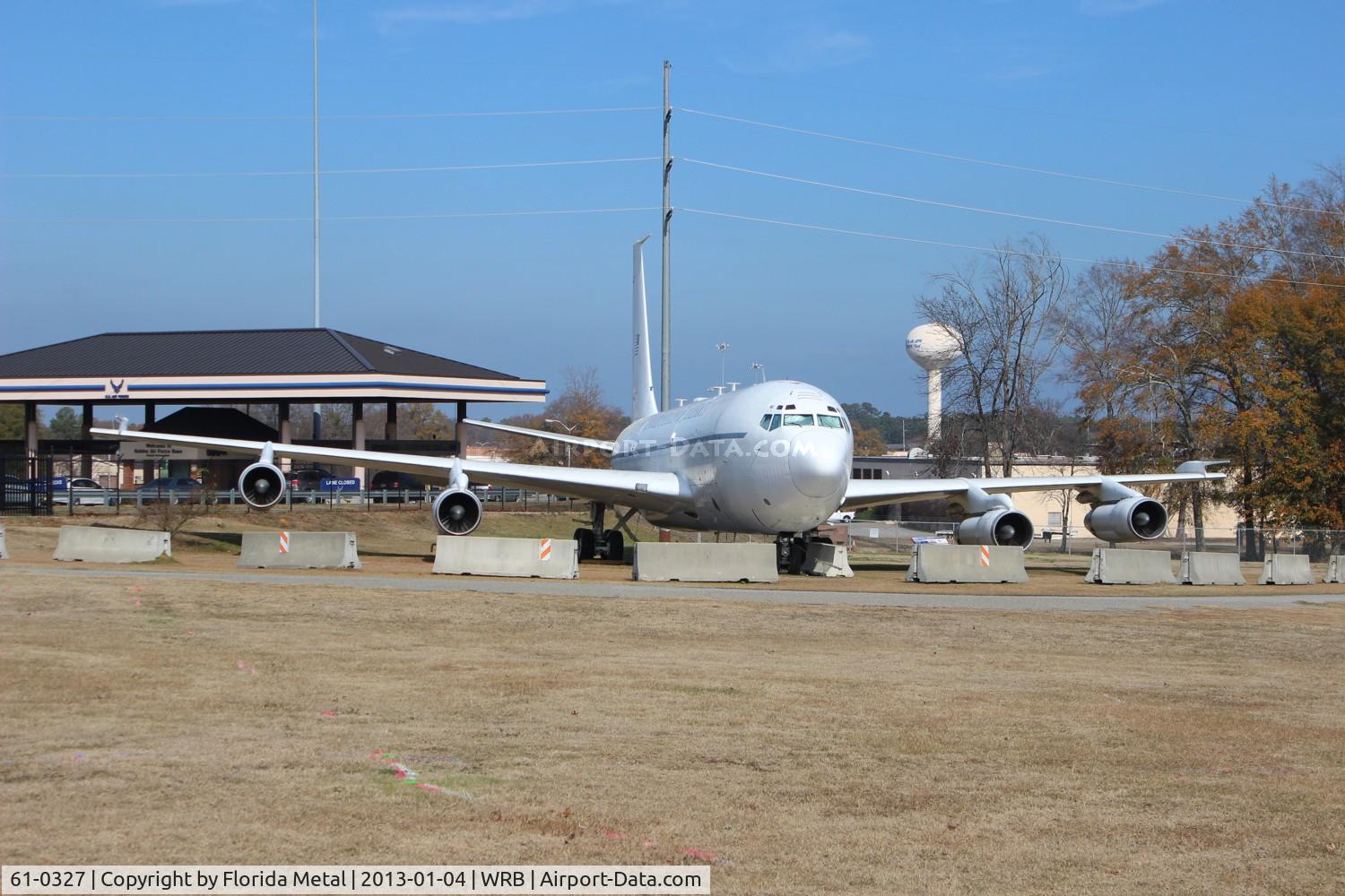 61-0327, 1961 Boeing EC-135N Stratolifter C/N 18234, EC-135 Stratolifter