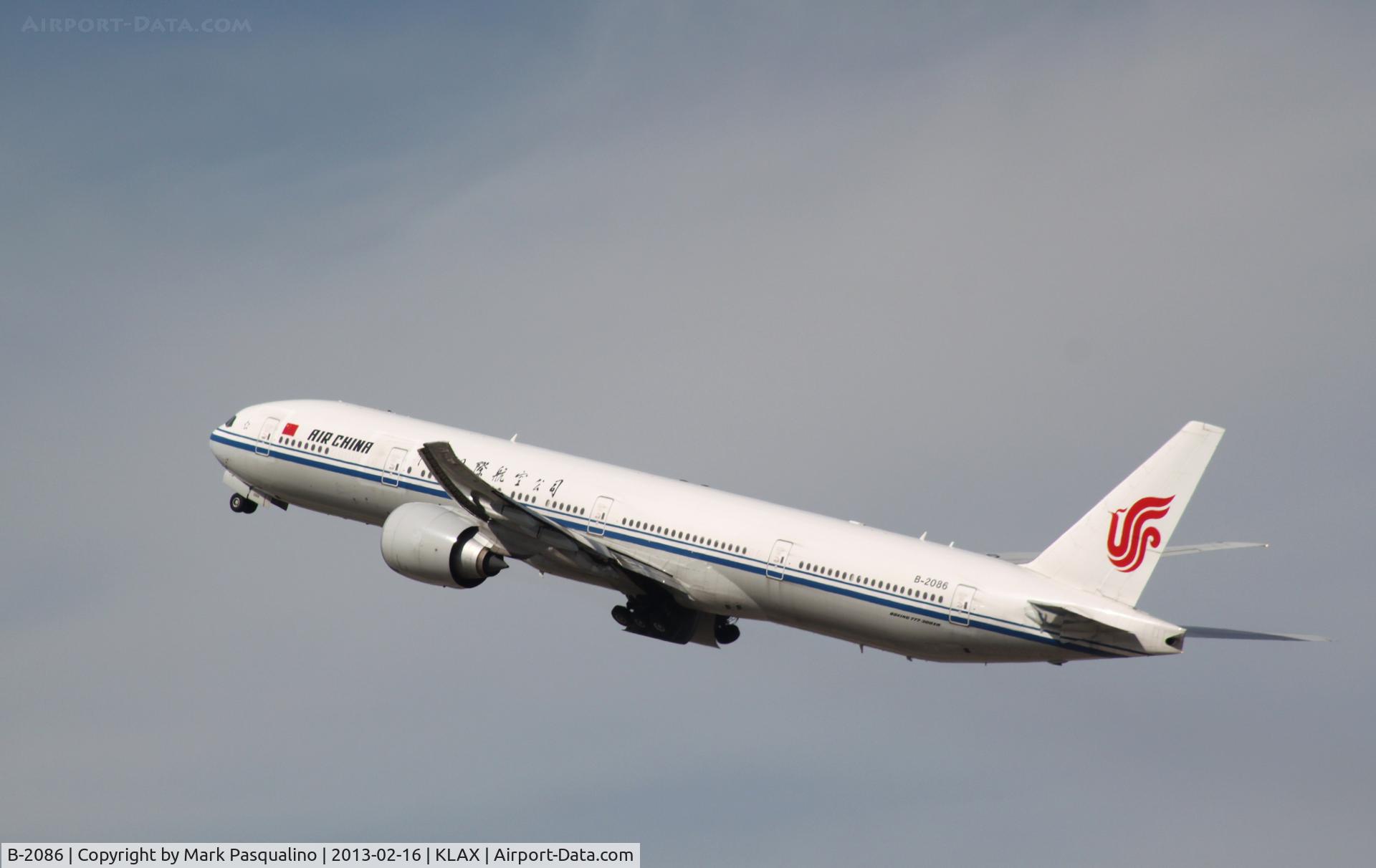 B-2086, 2011 Boeing 777-39L/ER C/N 38667, Boeing 777-300ER