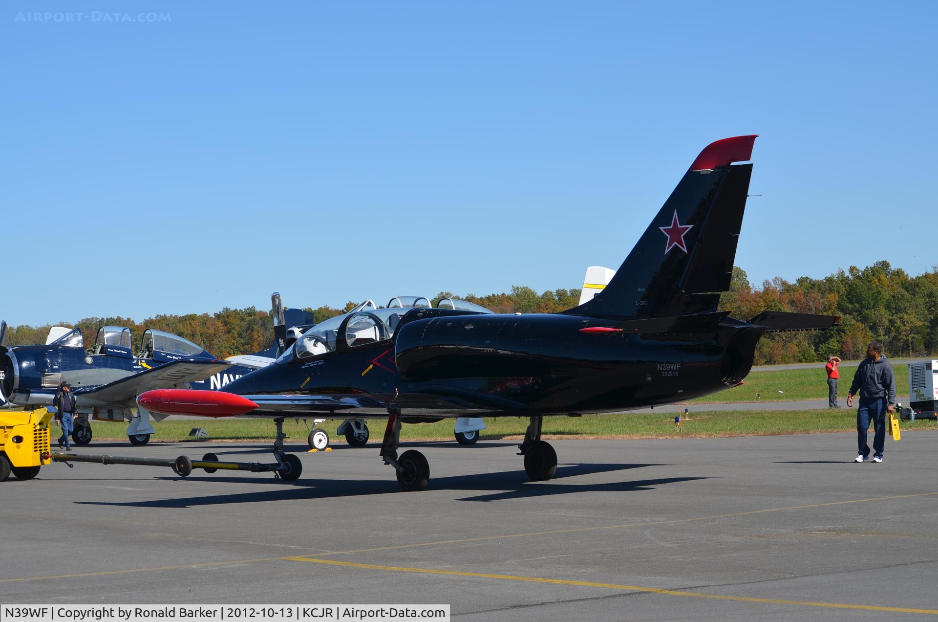 N39WF, 1982 Aero L-39 Albatros C/N 232218, Culpeper Air Fest 2012