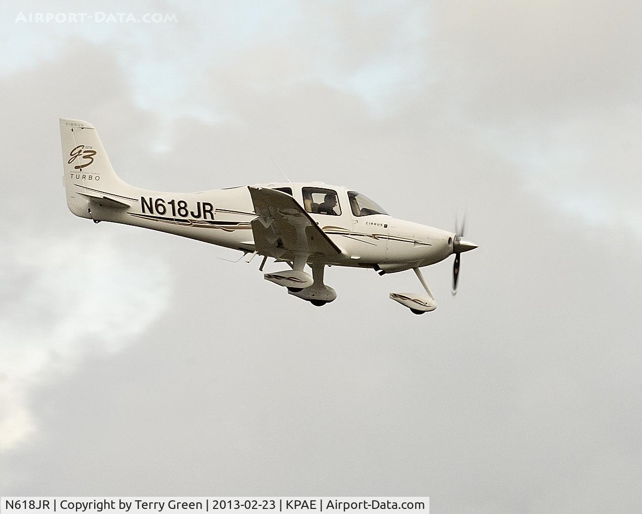 N618JR, 2008 Cirrus SR22 G3 GTS Turbo C/N 2976, Landing @ KPAE 16R