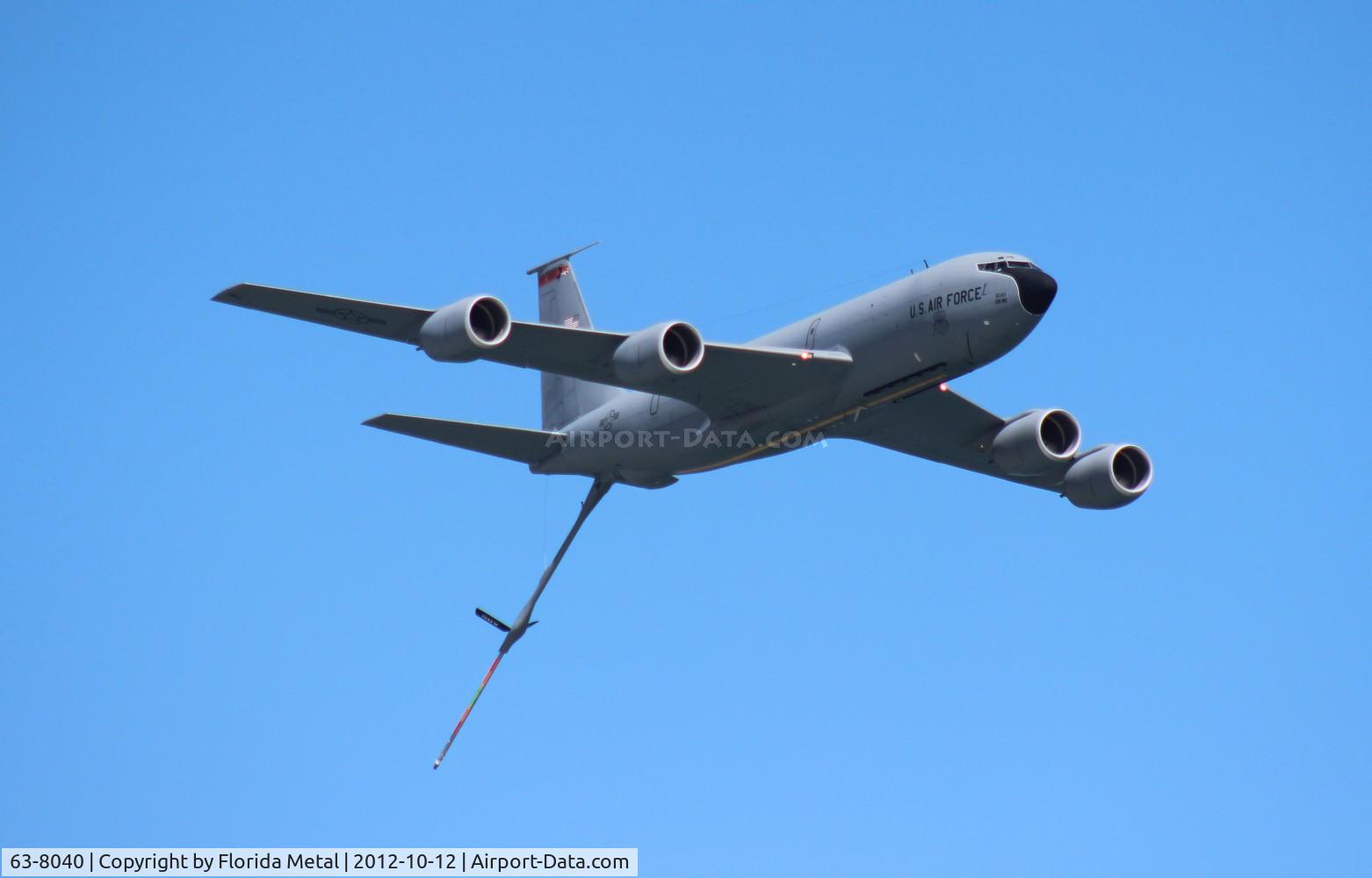63-8040, 1963 Boeing KC-135R Stratotanker C/N 18657, KC-135R over Daytona Beach boom down