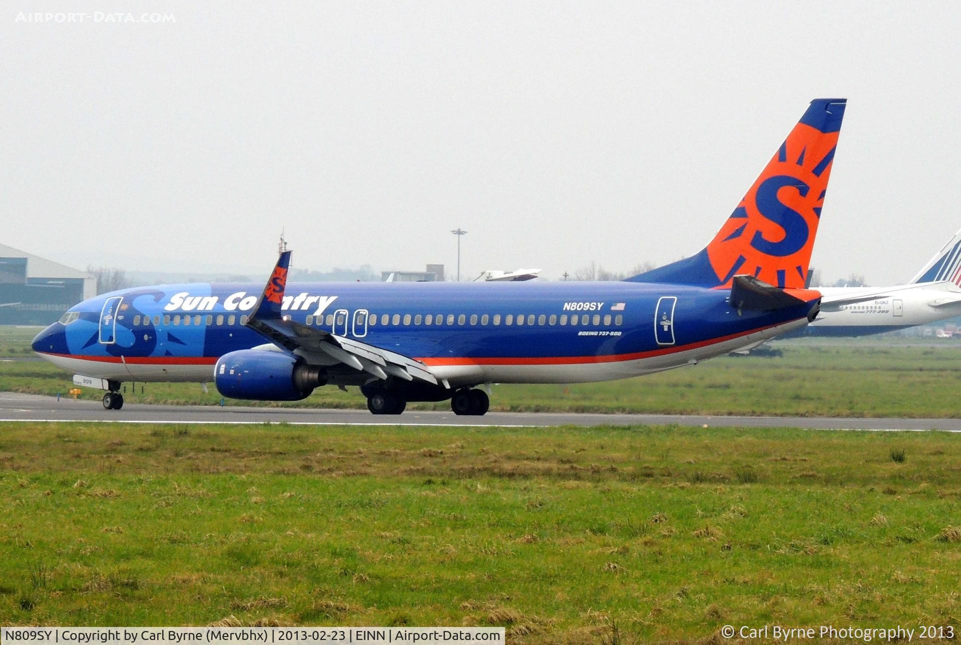 N809SY, 2005 Boeing 737-8Q8 C/N 30683, Taken from the perimeter