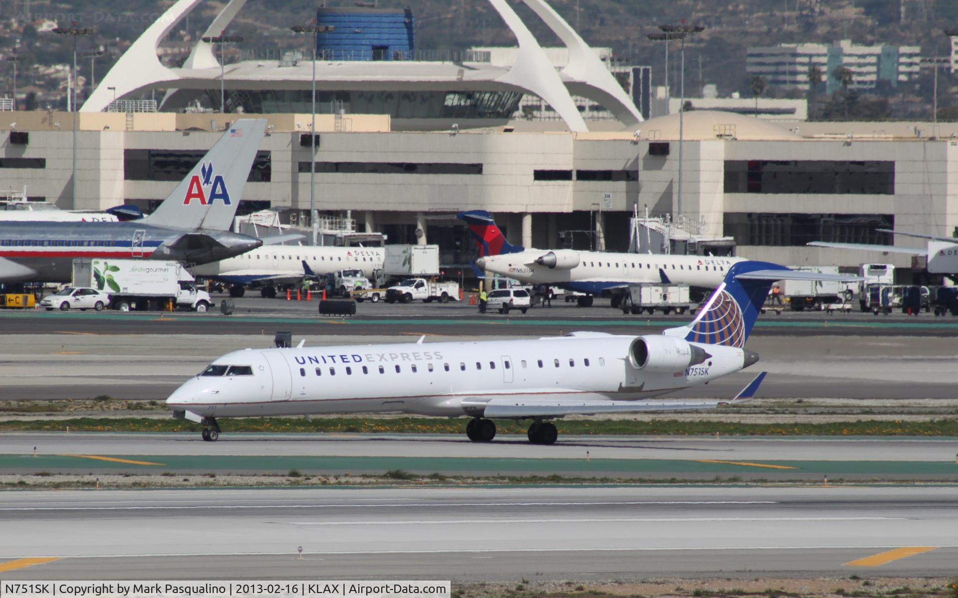 N751SK, 2005 Bombardier CRJ-701ER (CL-600-2C10) Regional Jet C/N 10208, CL-600-2C10