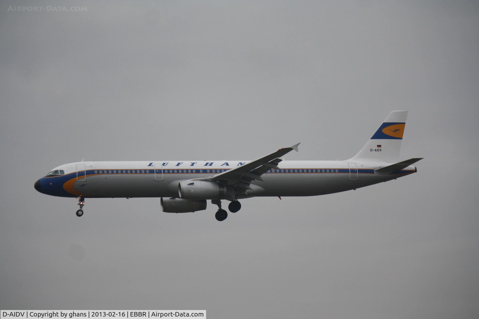 D-AIDV, 2012 Airbus A321-231 C/N 5413, Retro