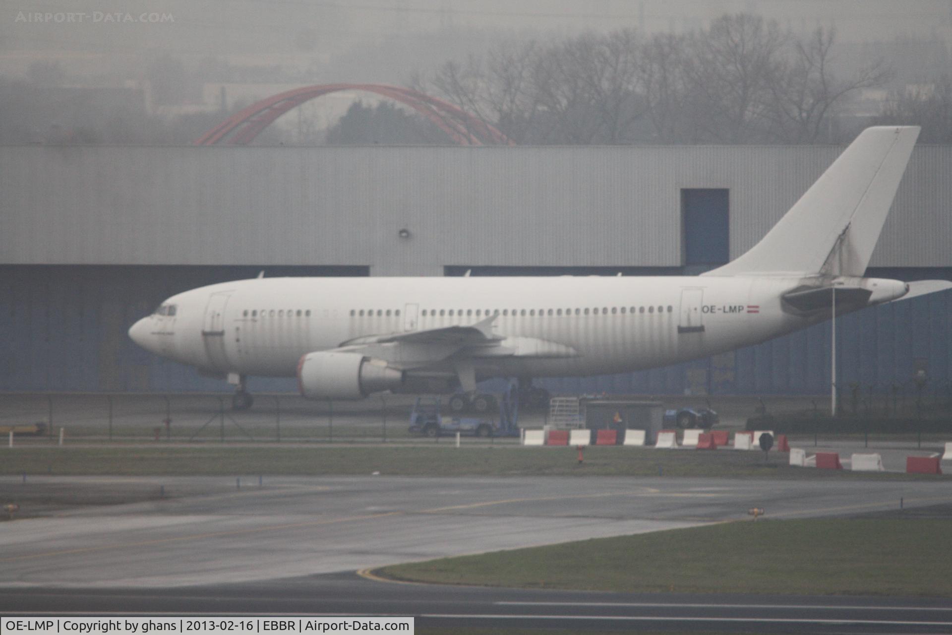 OE-LMP, 1985 Airbus A310-322 C/N 410, All white