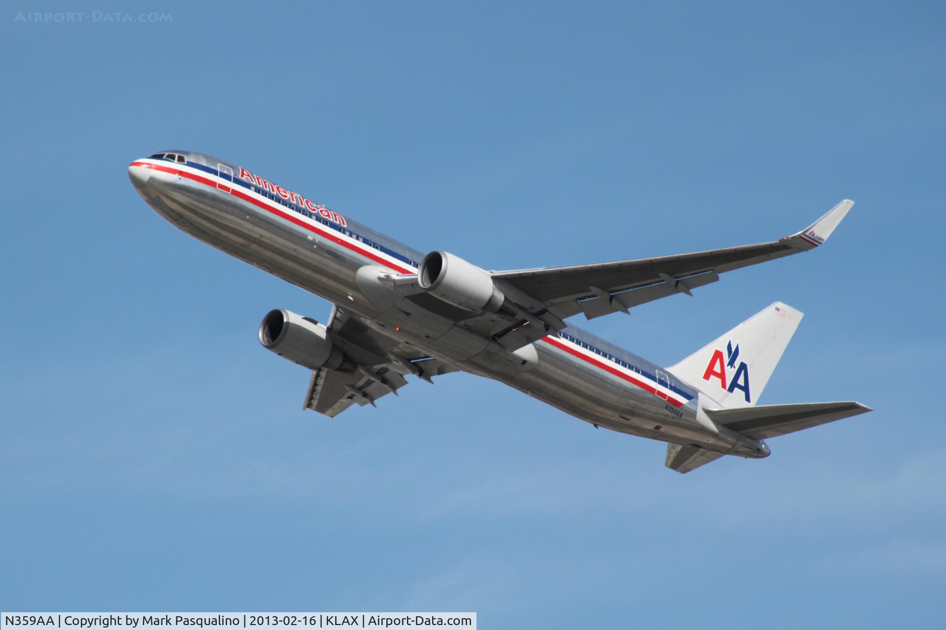 N359AA, 1988 Boeing 767-323 C/N 24040, Boeing 767-300