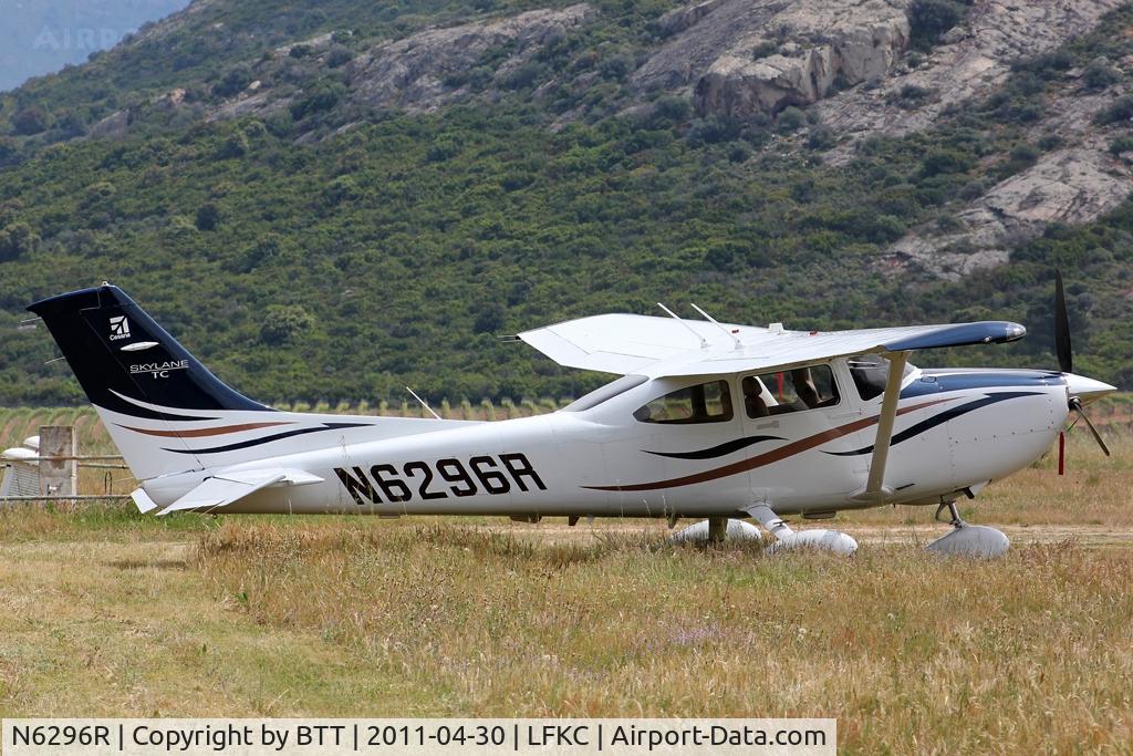 N6296R, 2008 Cessna T182T Turbo Skylane C/N T18208876, Parked