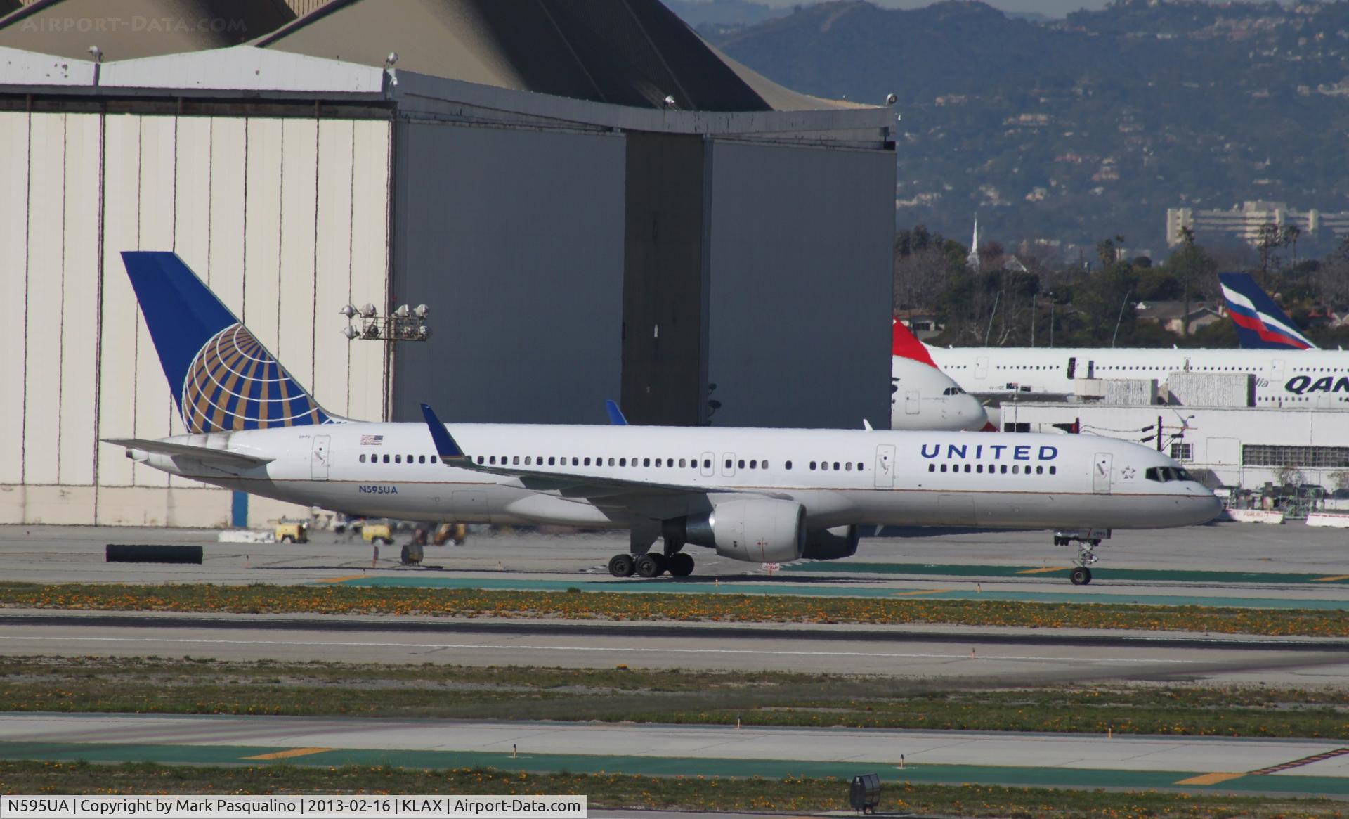 N595UA, 1998 Boeing 757-222 C/N 28748, Boeing 757-200