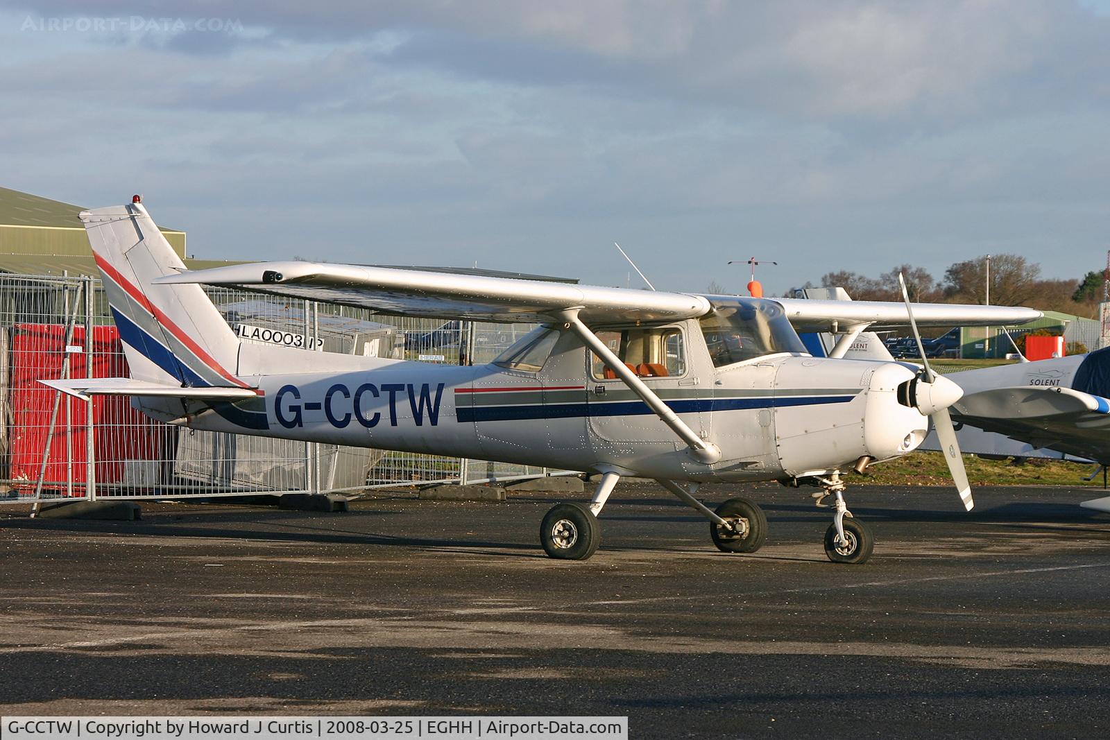 G-CCTW, 1977 Cessna 152 C/N 152-79882, Privately owned.