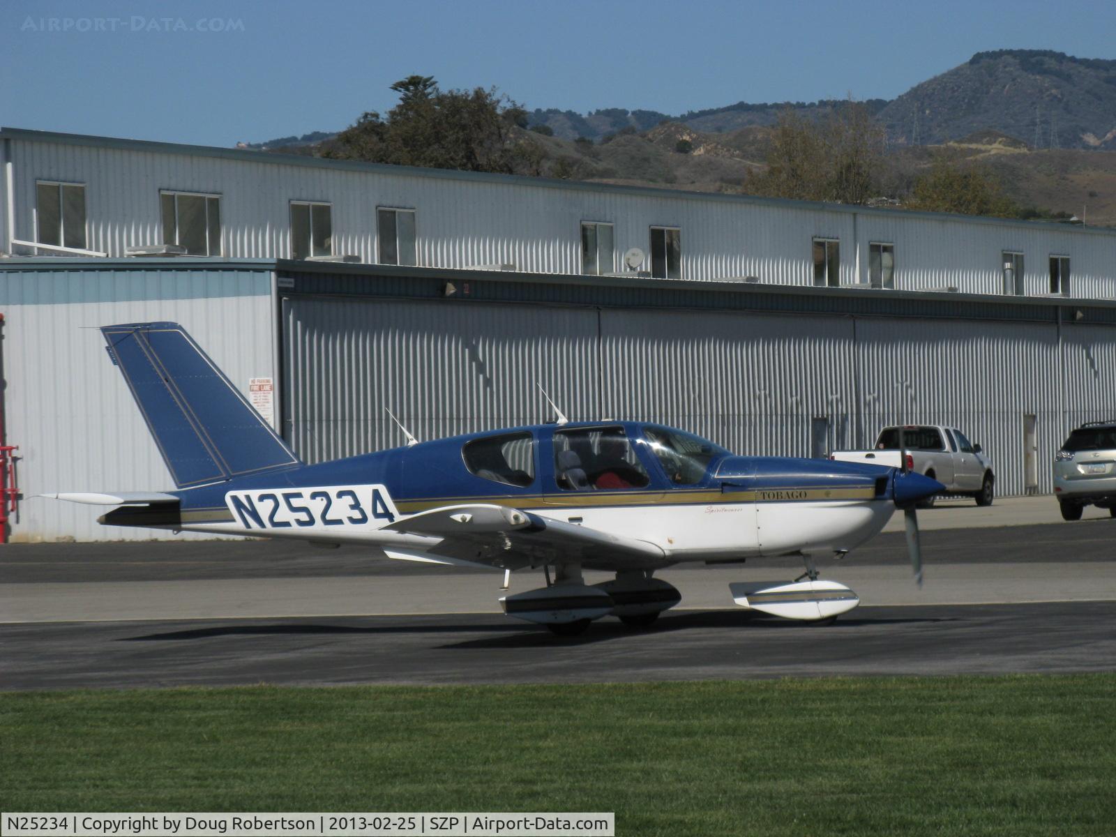 N25234, Socata TB-10 Tobago C/N 978, 1990 SOCATA TB10 TOBAGO, Lycoming O&VO-360 180 Hp, CS prop, takeoff roll Rwy 04