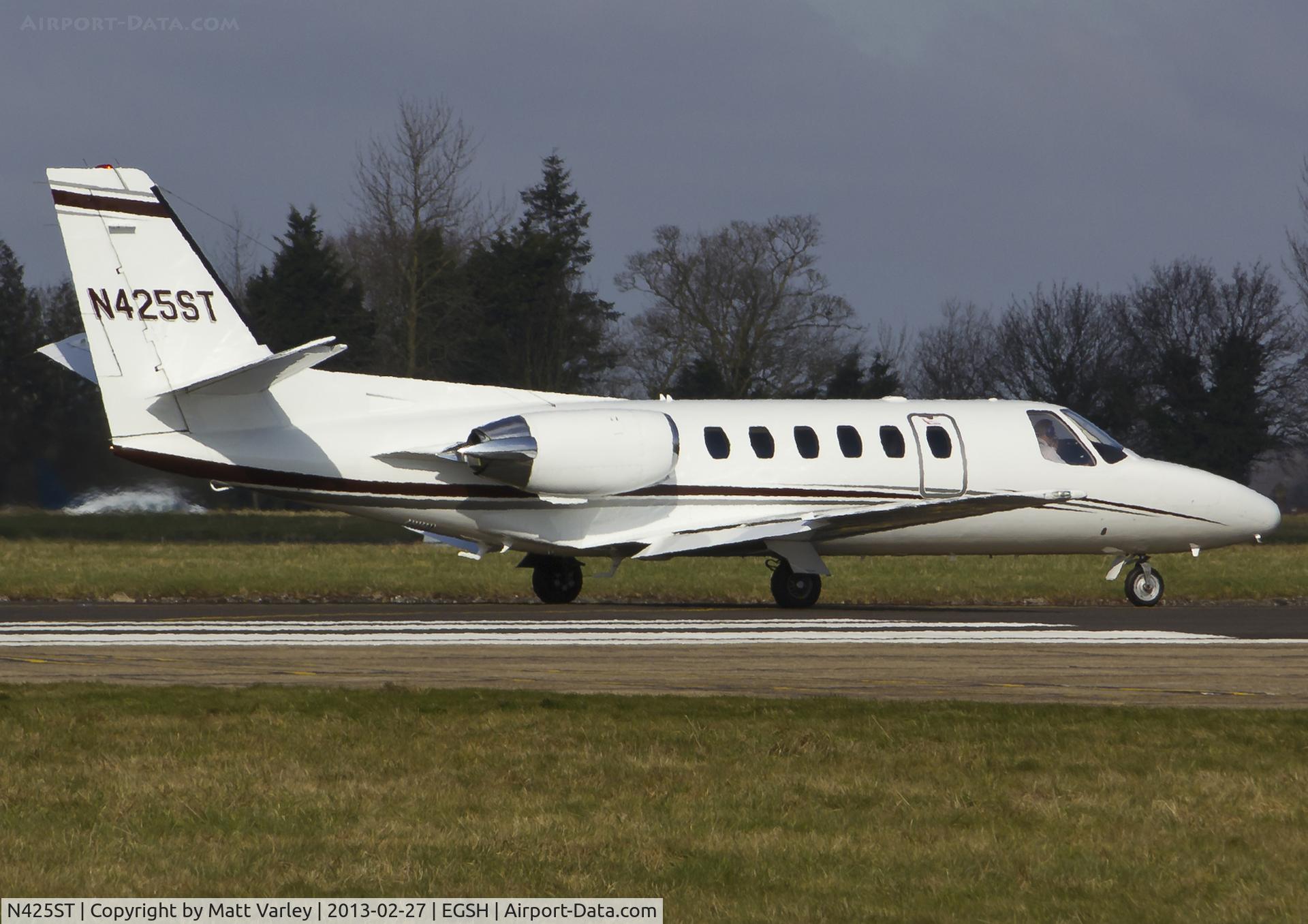 N425ST, 1992 Cessna 550 C/N 550-0709, Departing EGSH.