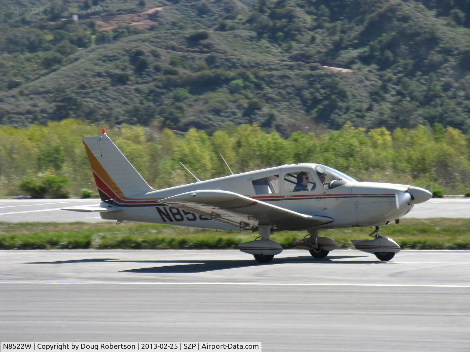 N8522W, 1963 Piper PA-28-235 Cherokee C/N 28-10023, 1963 Piper PA-28-235 CHEROKEE, Lycoming O-540-B4B5 235 Hp, takeoff roll Rwy 22