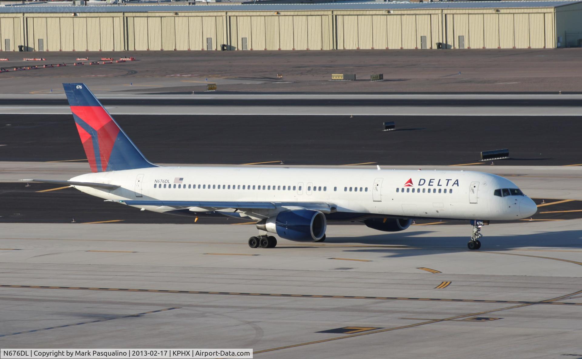 N676DL, 1992 Boeing 757-232 C/N 25981, Boeing 757-200