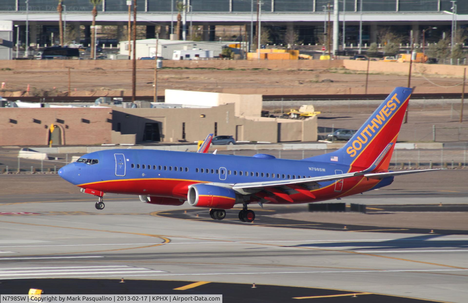 N798SW, 1998 Boeing 737-7AD C/N 28436, Boeing 737-700