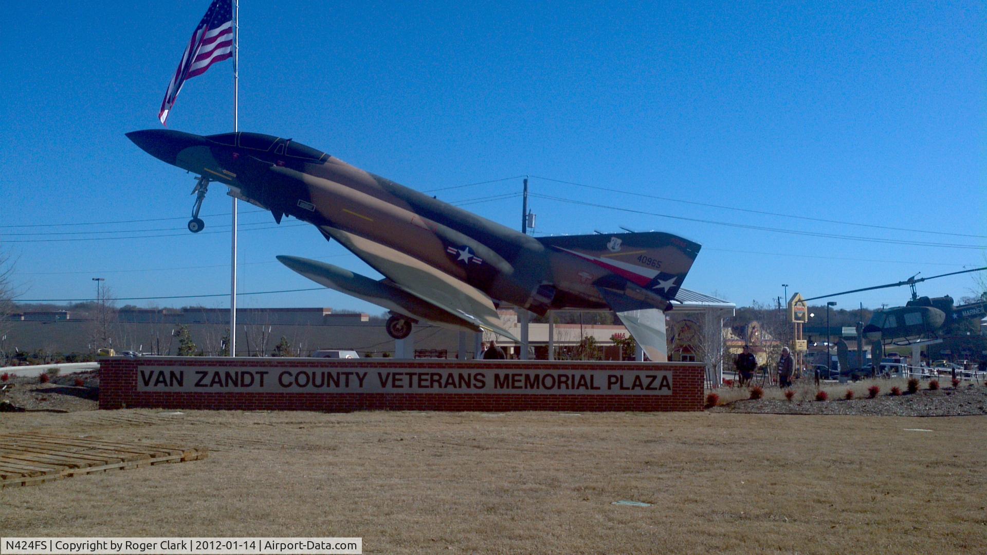 N424FS, 1964 McDonnell F-4D Phantom II C/N 1423 (64-0965), New Home