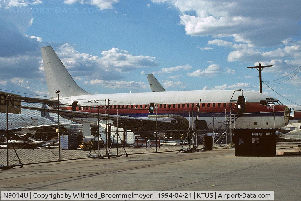N9014U, 1968 Boeing 737-222 C/N 19052, Scan of Kodak 64 slide