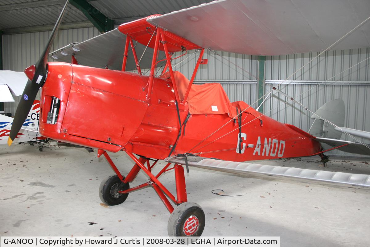 G-ANOO, 1942 De Havilland DH-82A Tiger Moth II C/N 85409, Privately owned.