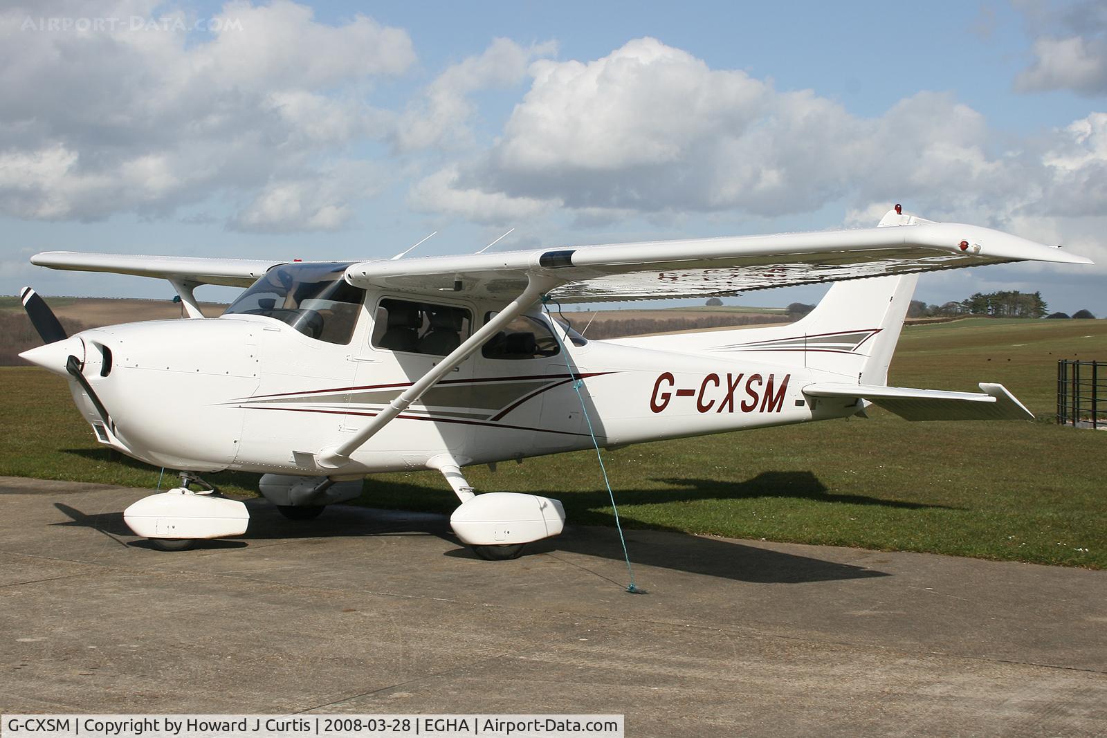 G-CXSM, 1998 Cessna 172R Skyhawk C/N 17280320, Privately owned.