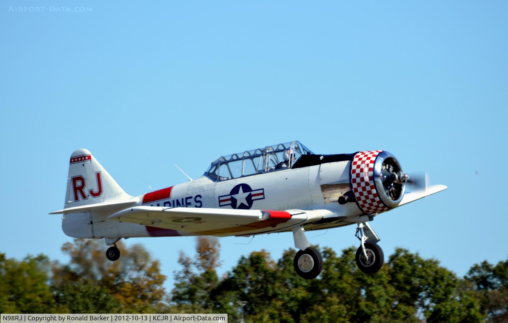 N98RJ, 1944 North American SNJ-5C Texan Texan C/N 88-17960, Takeoff - Culpeper Air Fest 2012