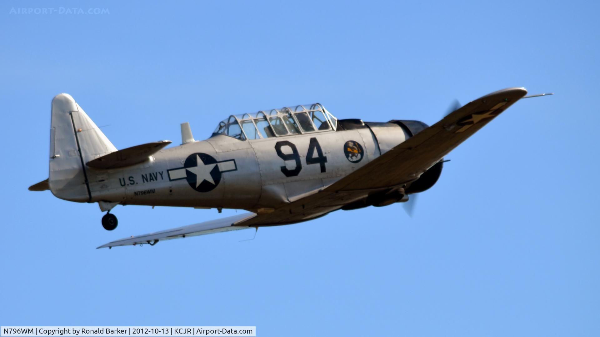 N796WM, 1943 North American AT-6D Texan C/N 88-15328, Takeoff - Culpeper Air Fest 2012