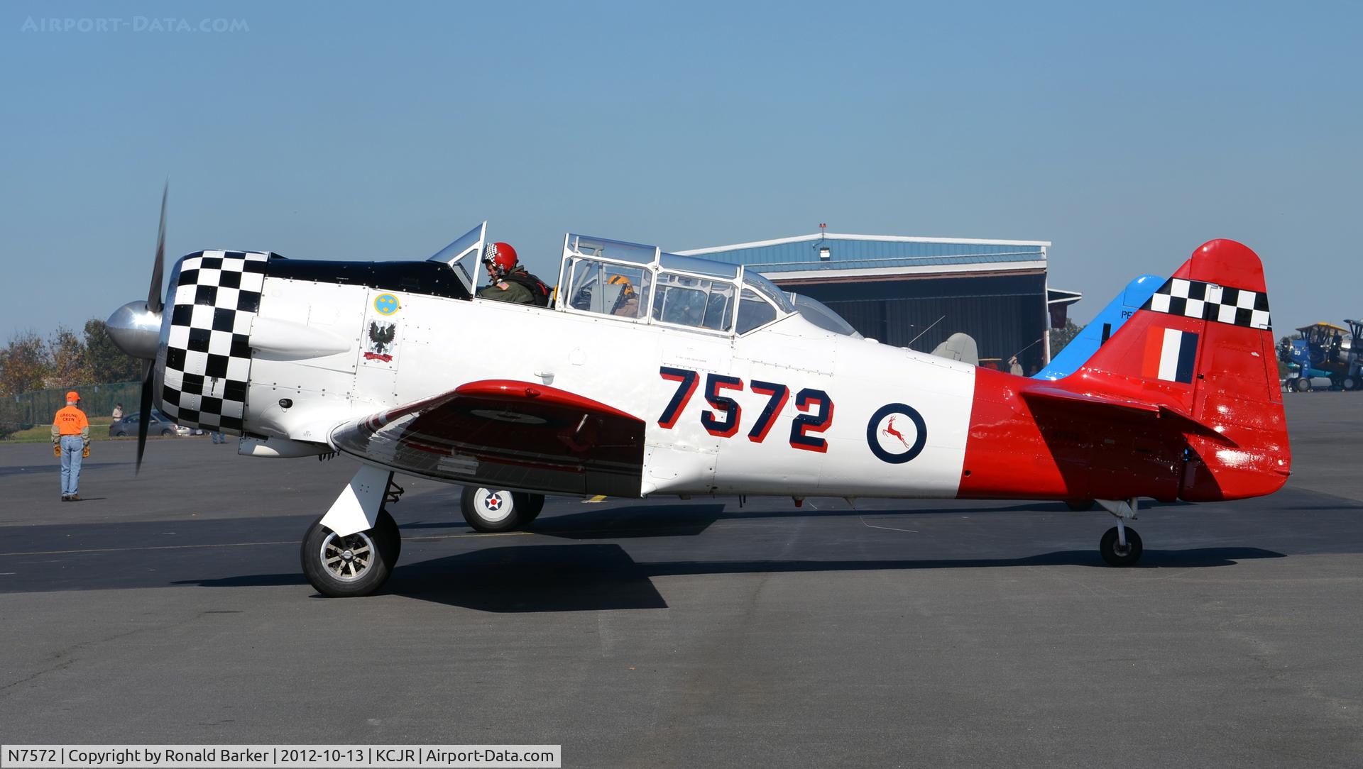 N7572, 1941 North American AT-6D Texan C/N 41-34018, Engine start, ready to taxi - Culpeper Air Fest 2012