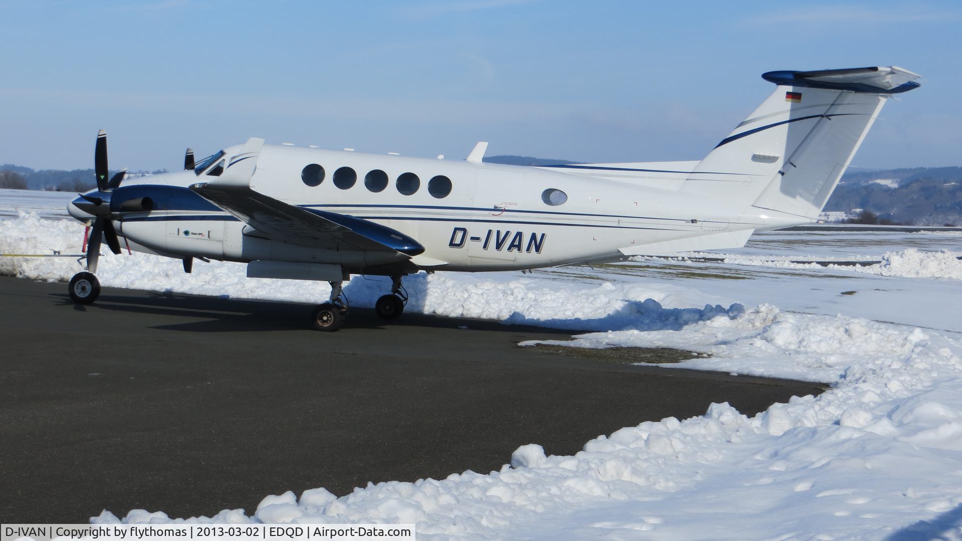 D-IVAN, 1999 Raytheon B200 King Air C/N BB-1662, D-IVAN Bayreuth Airport