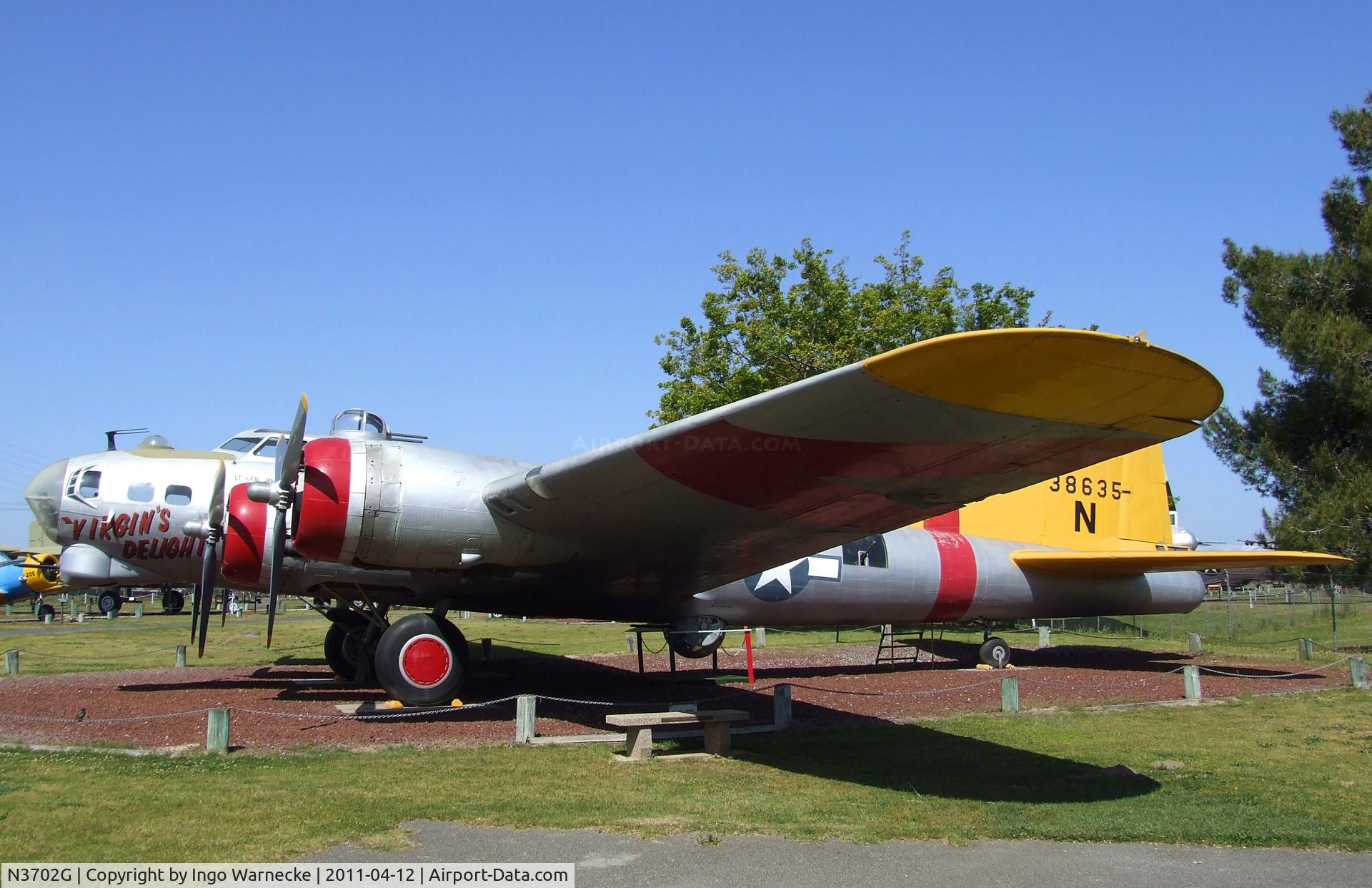 N3702G, 1943 Boeing B-17G Flying Fortress C/N 43-38635, Boeing B-17G Flying Fortress at the Castle Air Museum, Atwater CA