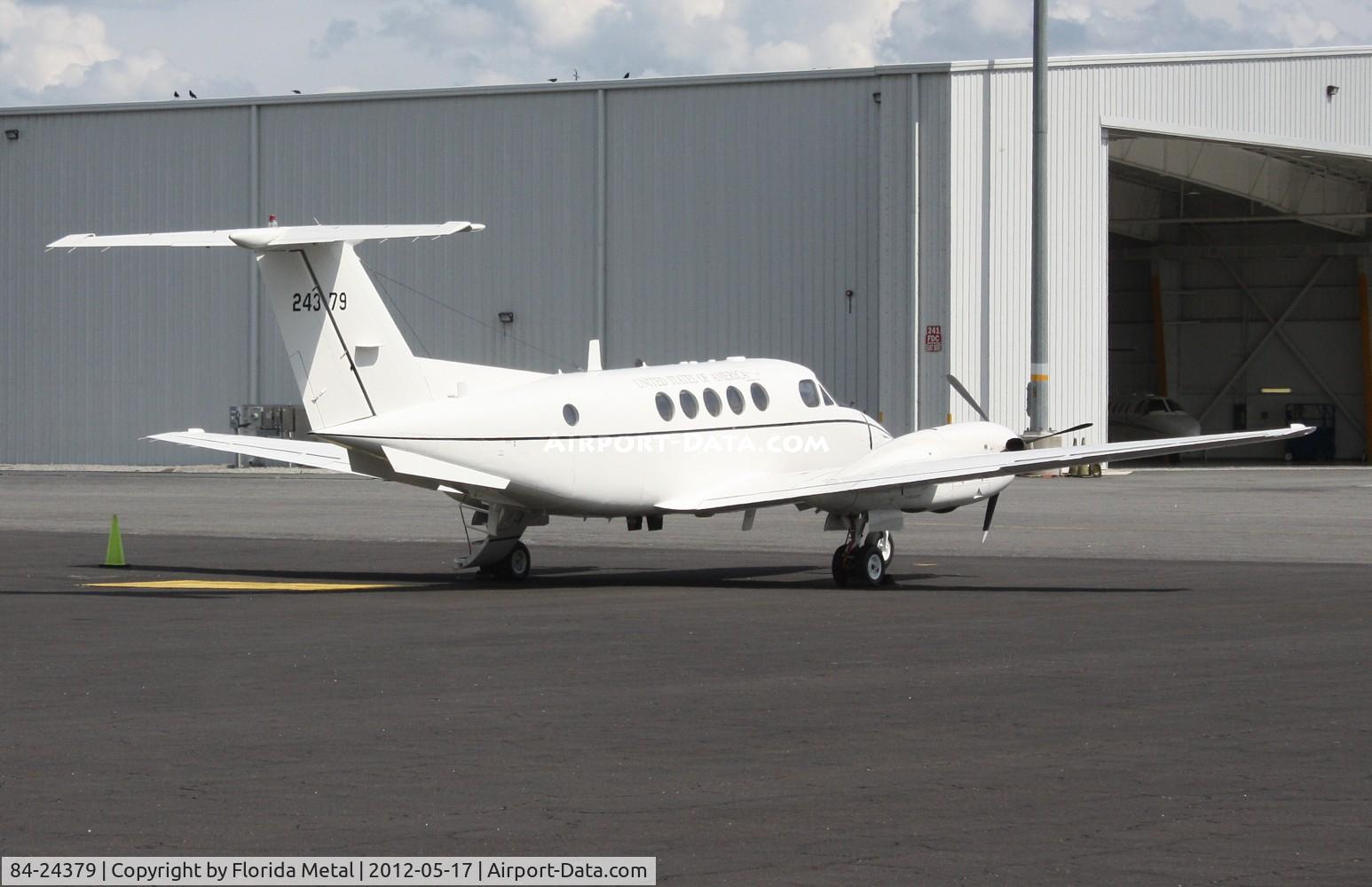 84-24379, 1984 Beech C-12D Huron C/N BP-50, C-12D Huron