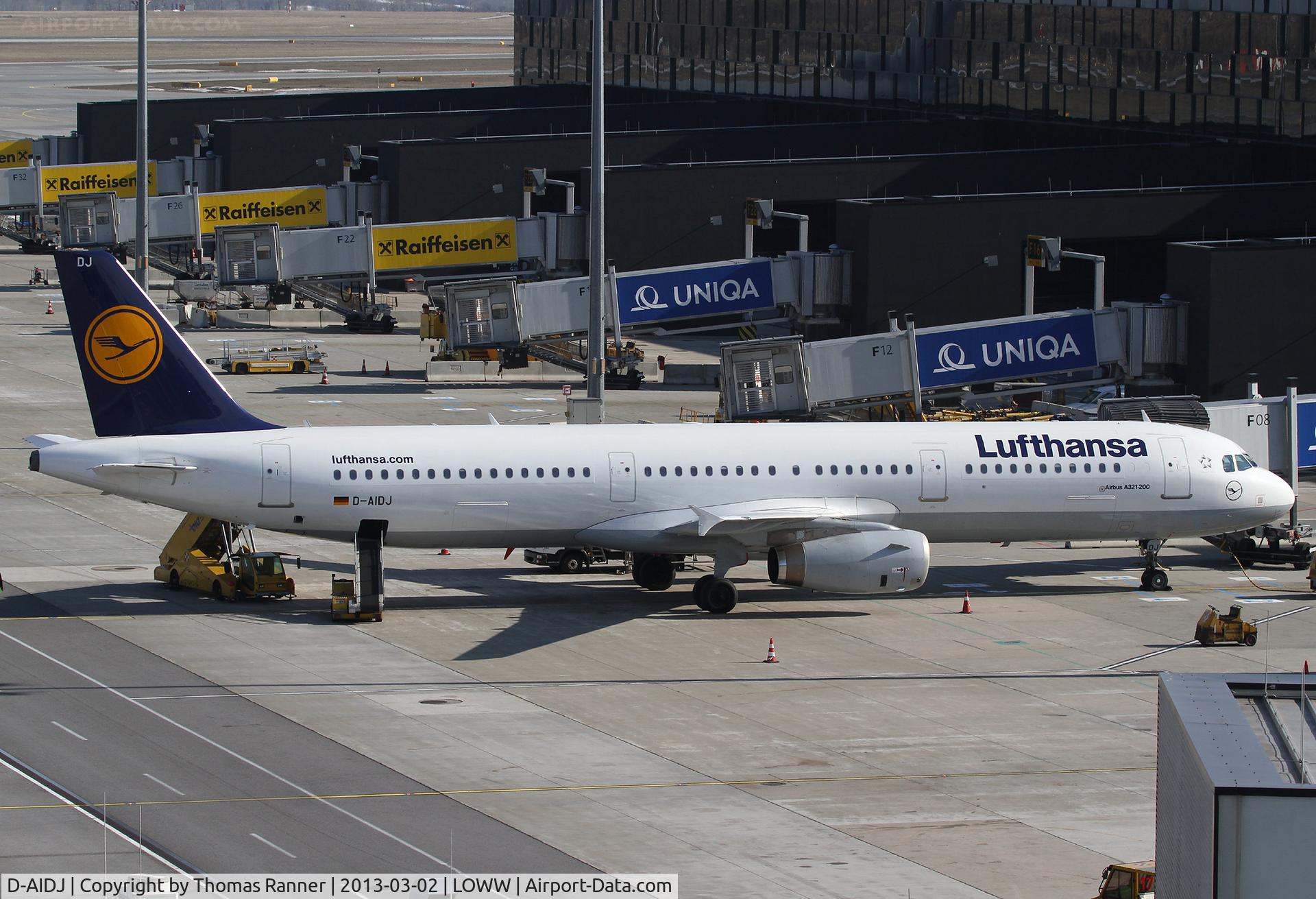 D-AIDJ, 2011 Airbus A321-231 C/N 4792, Lufthansa Airbus A321