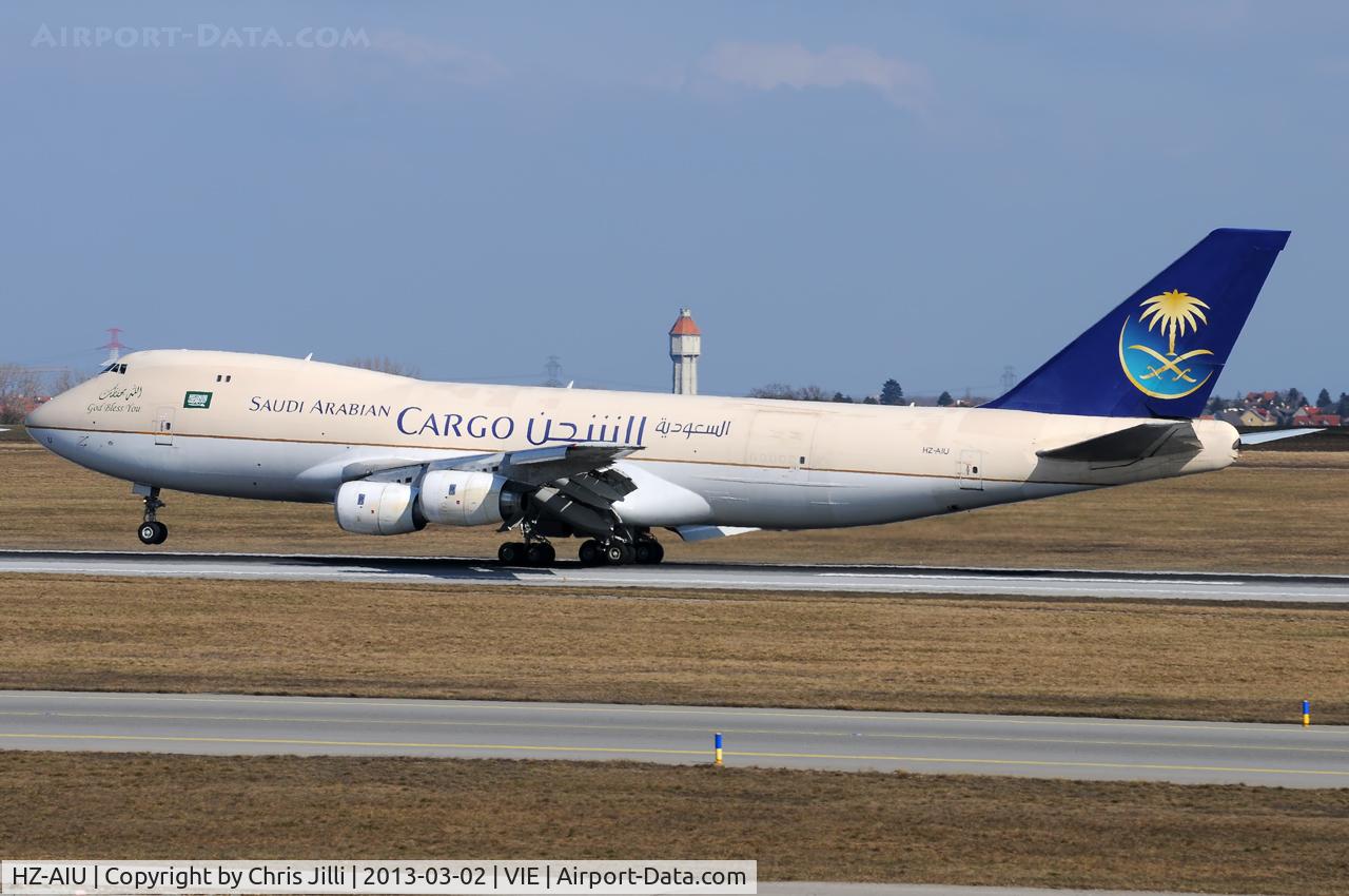 HZ-AIU, 1988 Boeing 747-268F C/N 24359/724, Saudi Arabian Cargo